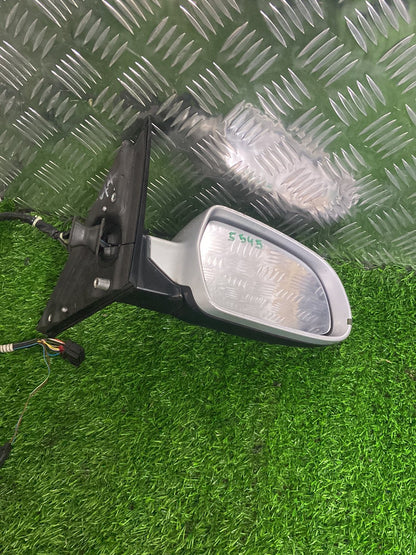 2007 - 2015 Audi A4 Right Door Mirror 2 Plug (10+2) Type