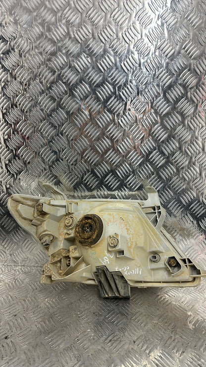 2008-2011 Toyota Hilux Left Headlight TOYOTA 0K-1