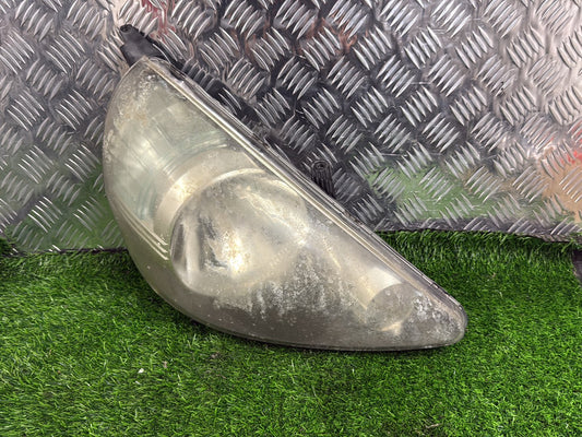2003-2008 Honda Fit GD- Right Headlight PN: STANLEY P4944