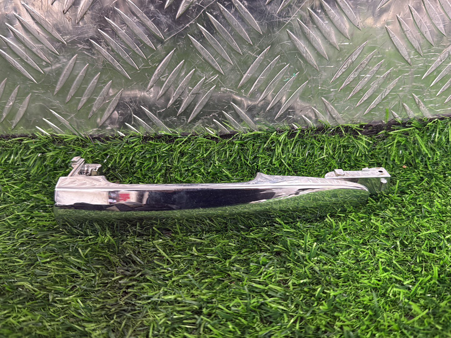 2010-2016 Nissan Leaf ZE0- Right Rear Exterior Door Handle PN: