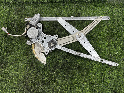 1996-2002 Toyota Land Cruiser Prado - Right Front Window Regulator/Motor PN: 2 PIN- 85710-60170