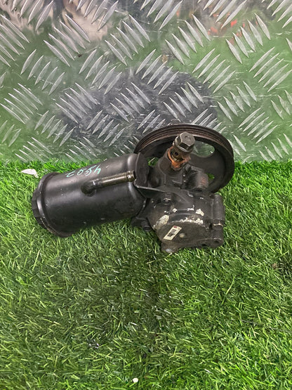 1996 - 2002 Toyota Land Cruiser Steering Pump 5VZ , 7C47161