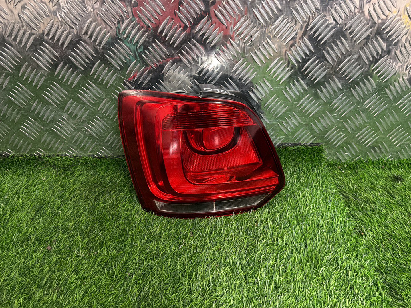 2009-2017 Volkswagen Polo MK5- 6C 6R- Left Taillight PN: 6R0 945 257B
