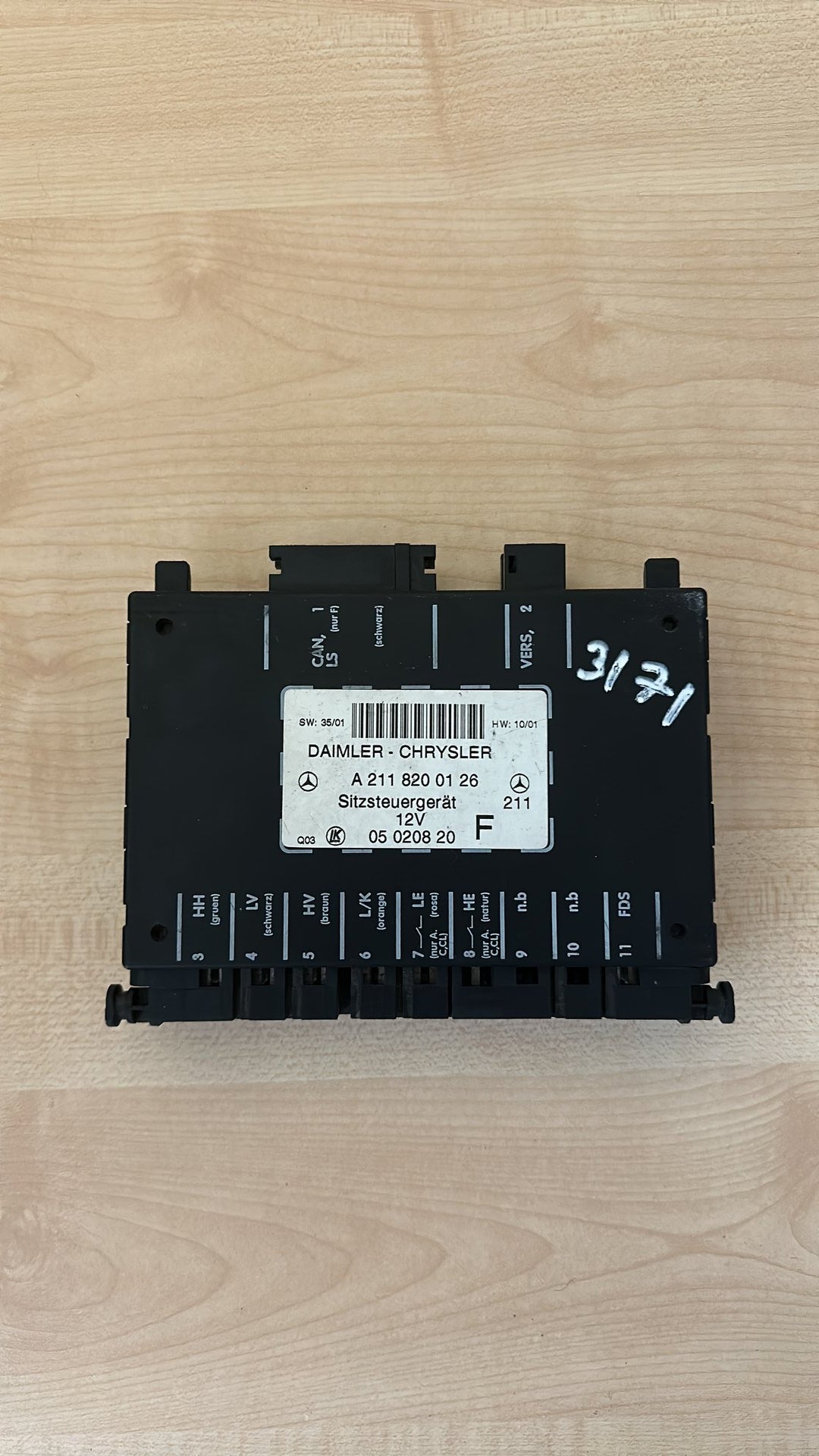 2002-2005 Mercedes-Benz E320 Left Front Seat Switch A 211 820 01 26