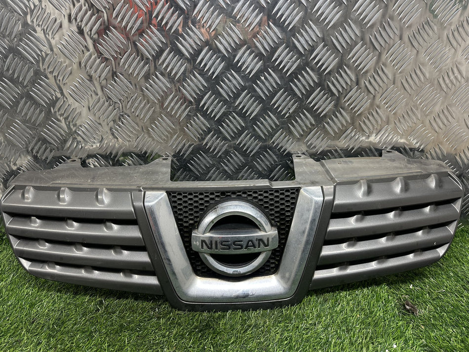 2006-2010 Nissan Dualis J10- Grille PN: