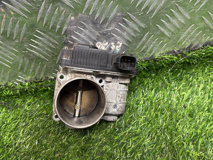 Nissan X-Trail Throttle Body HITACHI SERA 576-01