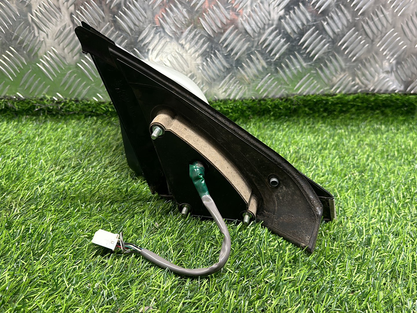 2004 - 2010 Suzuki Swift Left Door Mirror 7 Wire Type