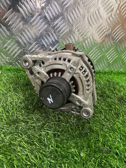 Toyota RAV4 Alternator 2706031100