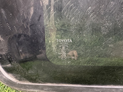 1995-2002 Toyota Hilux Surf- Roof Glass/Sunroof/T PN: M4Q8
