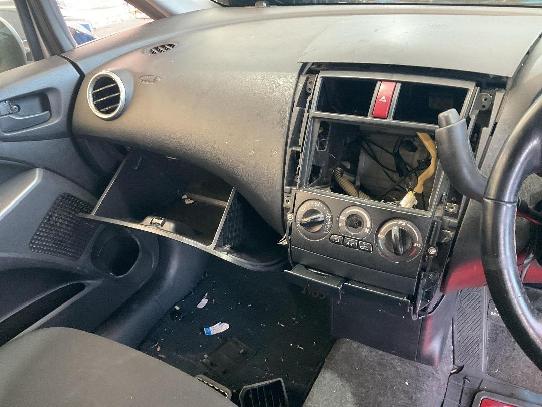 2010 Mitsubishi Colt 4A90 WRECKING FOR PARTS ONLY