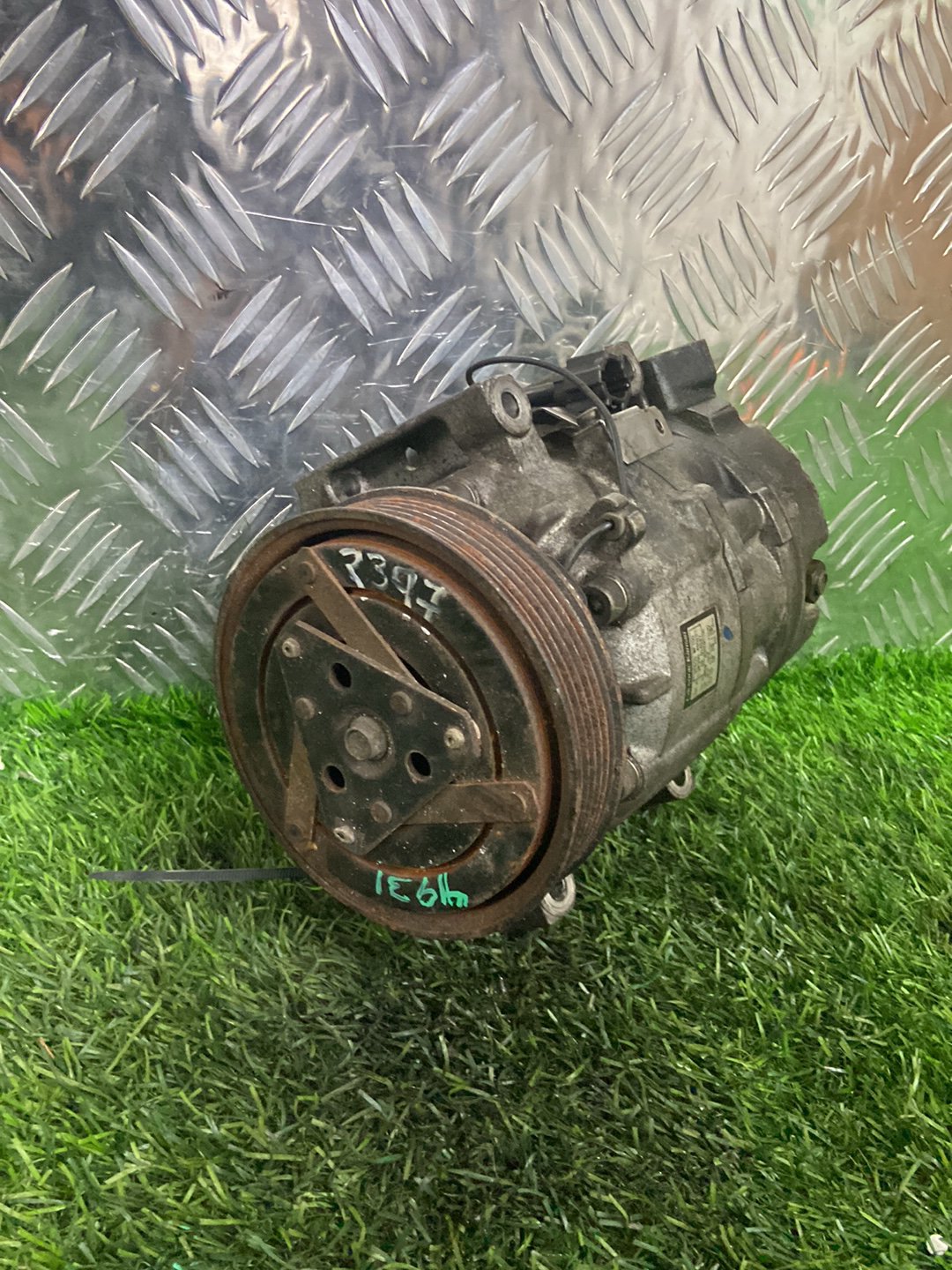 1998-2004 Nissan Prairie Liberty M12- A/C Compressor PN: (QR20DE) 92600WF700