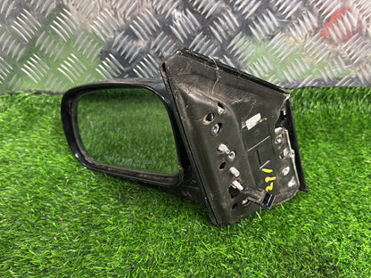 2016 SsangYong Actyon Left Door Mirror 5 Wire