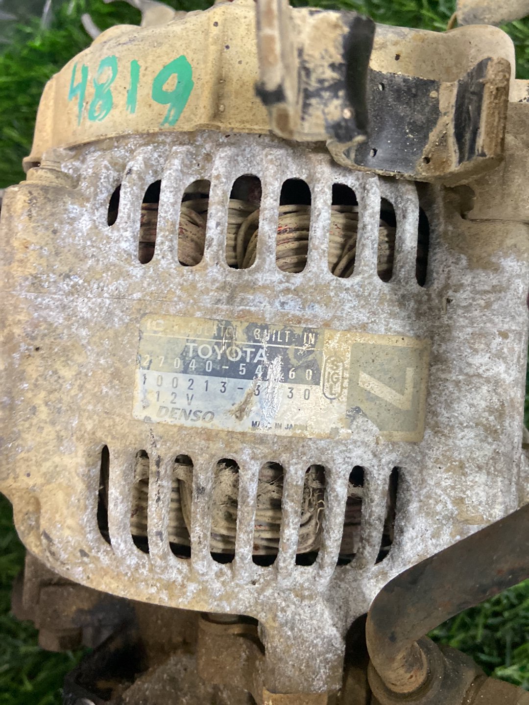 Toyota Hiace Alternator 2704054160