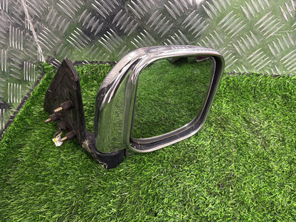 1991 - 1997 Mitsubishi Pajero Right Door Mirror 7 Wire