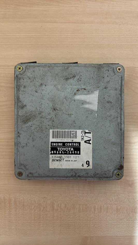1995 - 2002 Toyota Granvia ECU 89661-26490