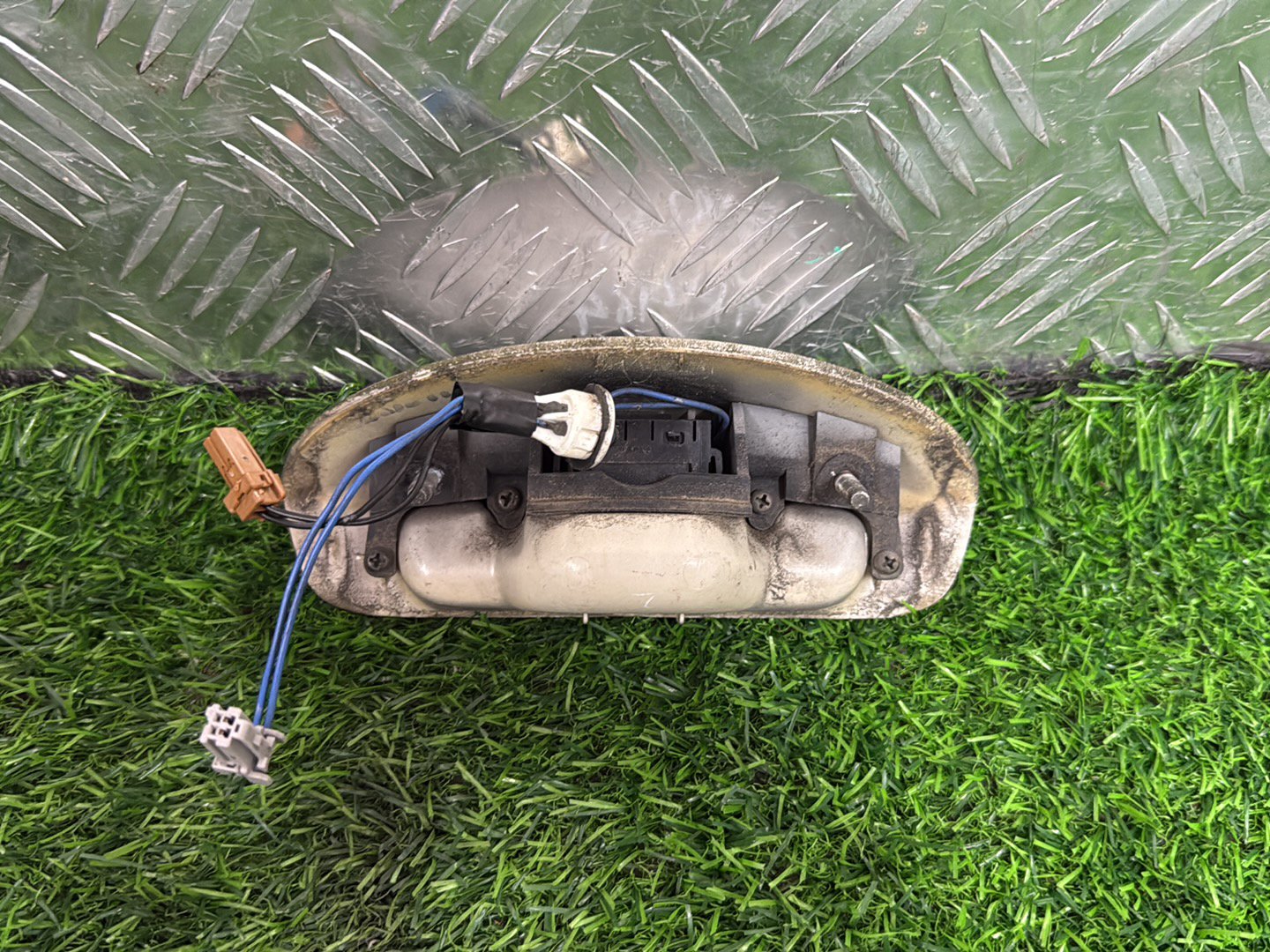 2003-2008 Nissan March Tailgate Handle