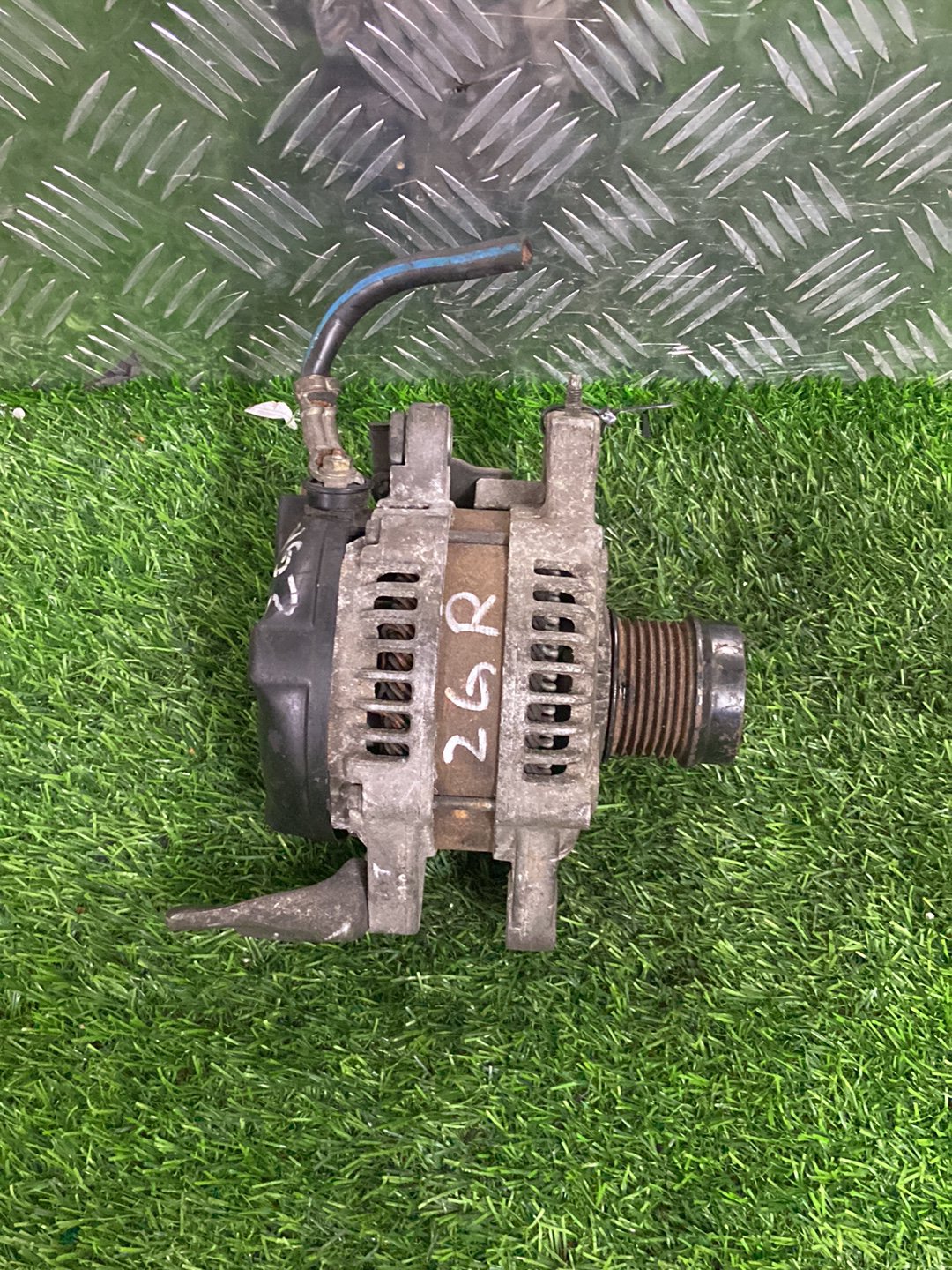 Lexus GS300 Alternator 2706031050 / 104210-4670