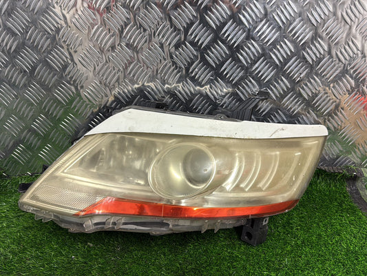 2005-2010 Nissan Serena C25- Left Headlight PN: 100-24921