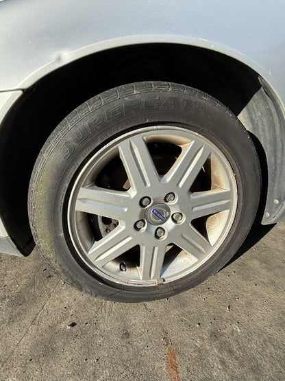 2007 Volvo V50 2.4i YV1MW665972283833