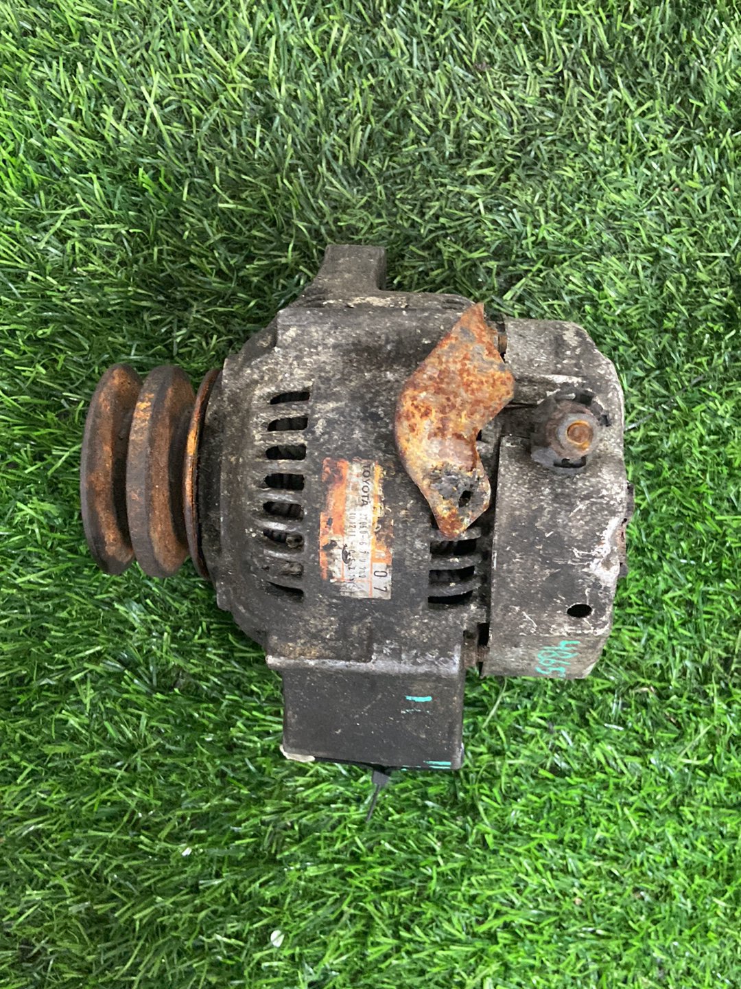 Toyota Land Cruiser Alternator 2706067070