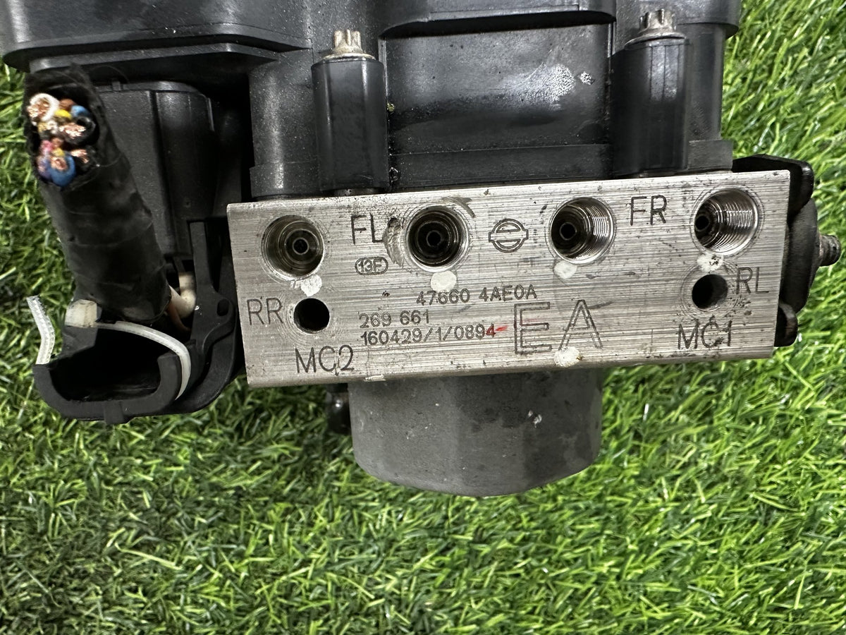 2012-2017 Nissan Latio N17 - ABS Pump/Modulator PN: 47660 4AEOA