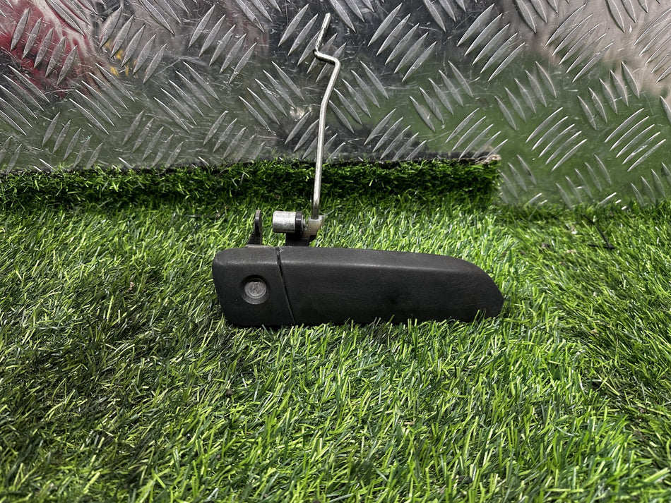2004-2019 Toyota Hiace H200 - Right Exterior Door Handle PN: