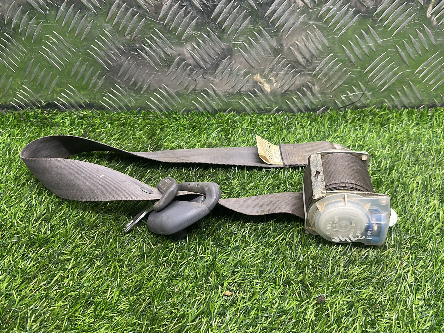 2004-2015 Toyota Hilux AN10- Right Front Seat Belt PN: 7K2800