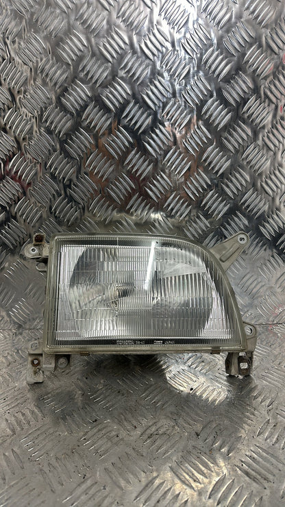 1989-2004 Toyota Hiace Right Headlight TOYOTA 26-40