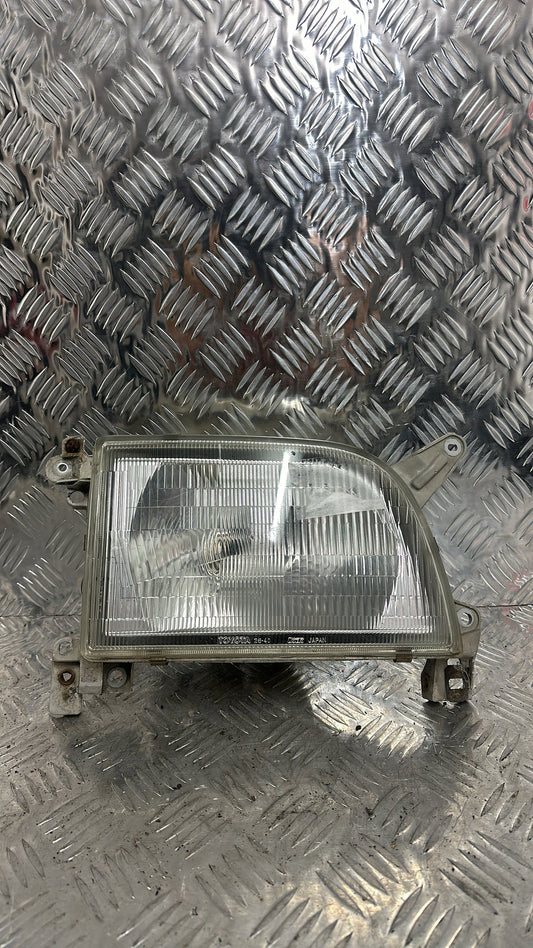 1989 - 2004 Toyota Hiace Right Headlight TOYOTA 26-40