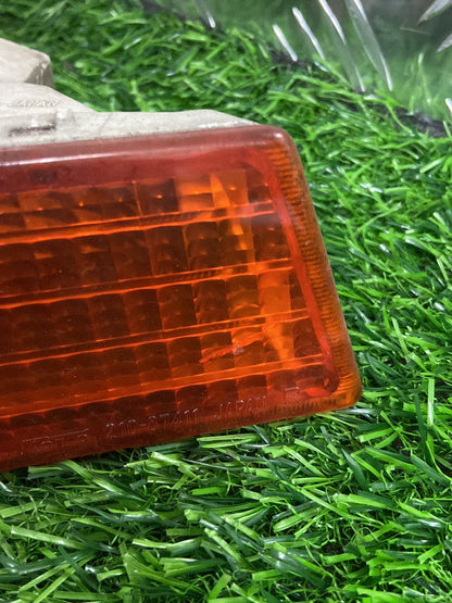 1986 - 2013 Mitsubishi L300 Right Front Bumper Light KOITO 210-87411