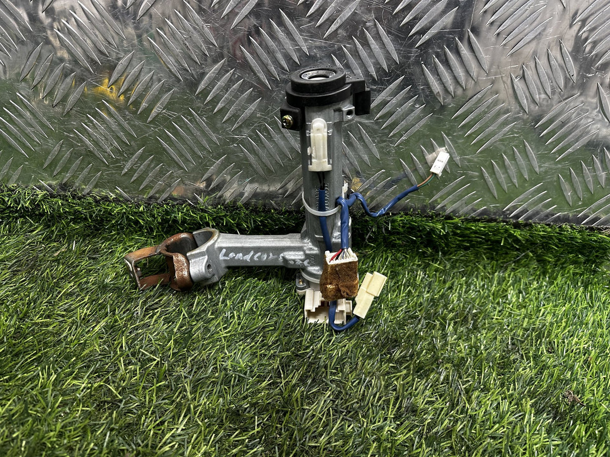 1996-2002 Toyota Land Cruiser Prado - Ignition Barrel PN: 45020-60-11