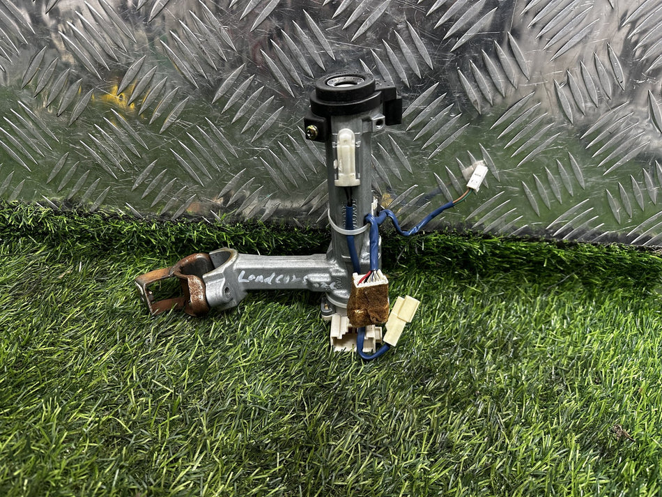 1996-2002 Toyota Land Cruiser Prado - Ignition Barrel PN: 45020-60-11