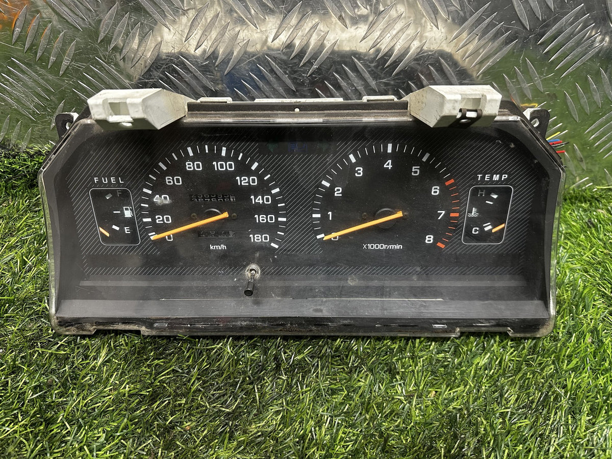 1999-2013 Mitsubishi L300 P0*W - Instrument Cluster PN: 251079Kms
