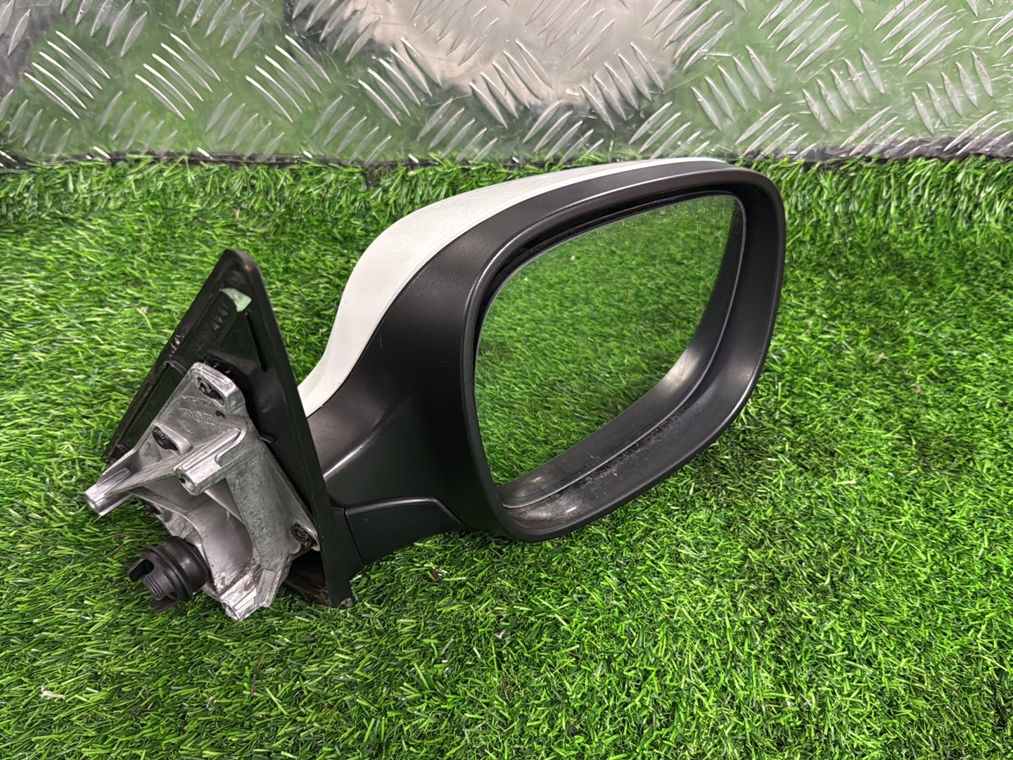 2009 - 2016 BMW X1 Right Door Mirror 3 PIN