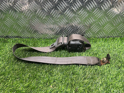1997-2005 Toyota Hilux N160- Right Front Seat Belt PN: TK-526-EF371