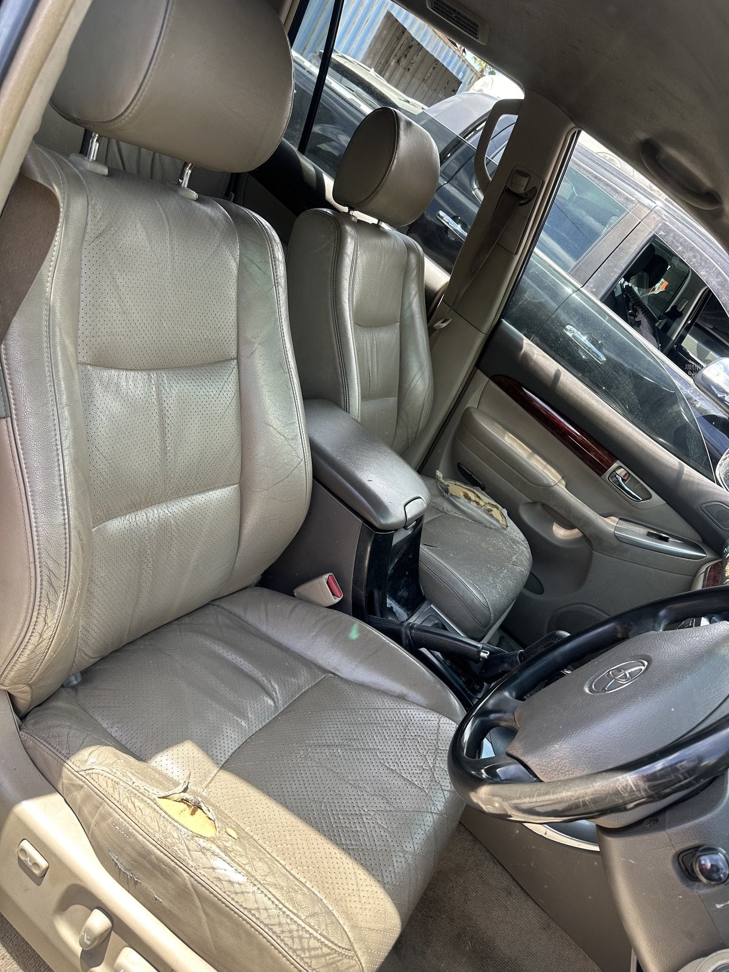 2003 Toyota Land Cruiser 1KZ WRECKING FOR PARTS ONLY