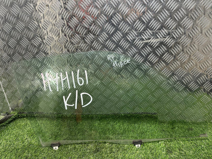 2004-2019 Toyota Hiace H200- Right Front Door Glass PN: M2H3