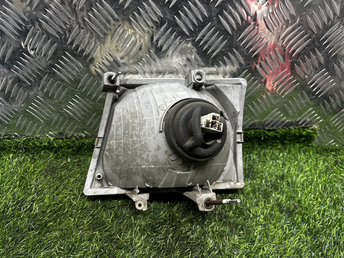 1999-2005 Ford Courier UN - Right Headlight PN: KOITO 110-16302