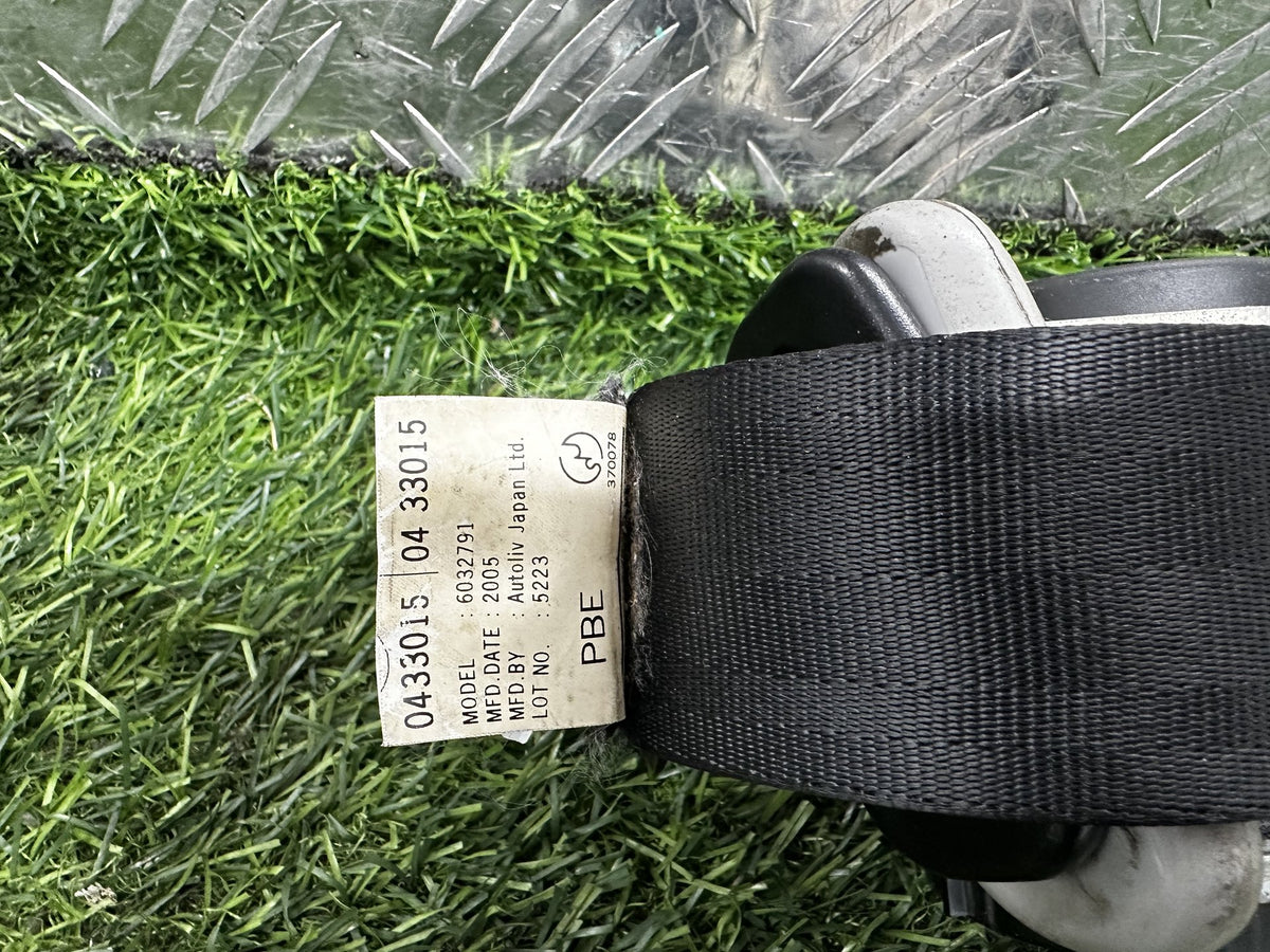 2003-2009 Mazda Axela BK - Right Front Seat Belt PN: 6032791