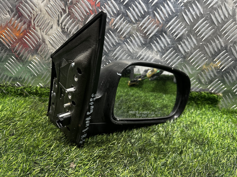 2012-2018 SsangYong Actyon - Right Door Mirror PN: 5 PIN TYPE