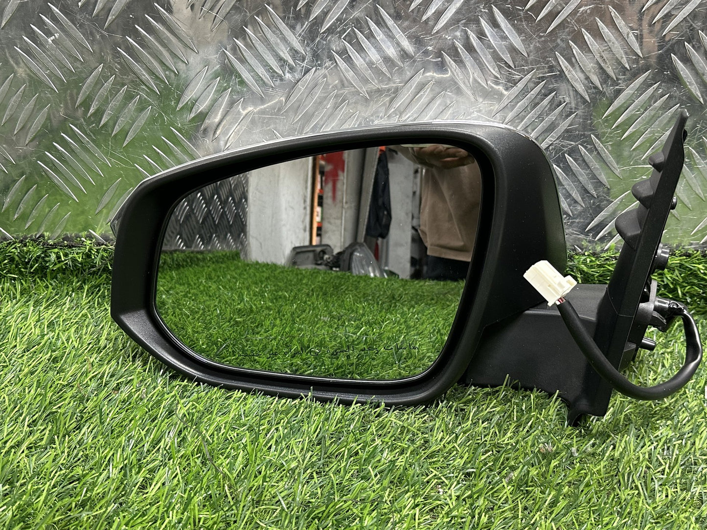 2015-2023 Toyota Hilux- Left Door Mirror PN: 5 WIRE TYPE