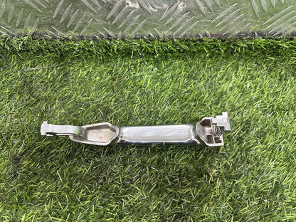 2001-2007 Toyota Voxy R60- Rear Exterior Door Handle PN: CHROME FINISHED