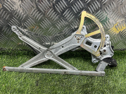 2003-2009 Toyota Wish E10 - Left Front Window Regulator/Motor PN: 6 PIN