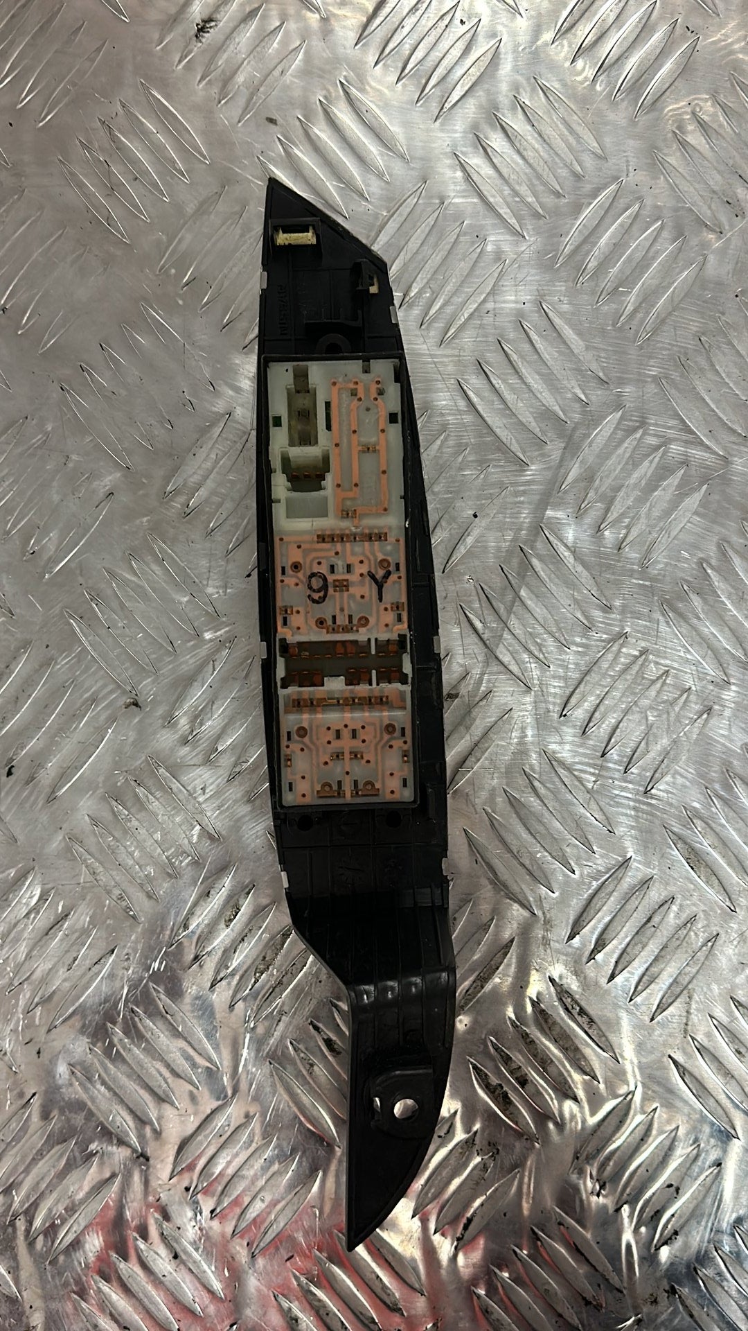 Nissan Murano- Master Power Window Switch PN: