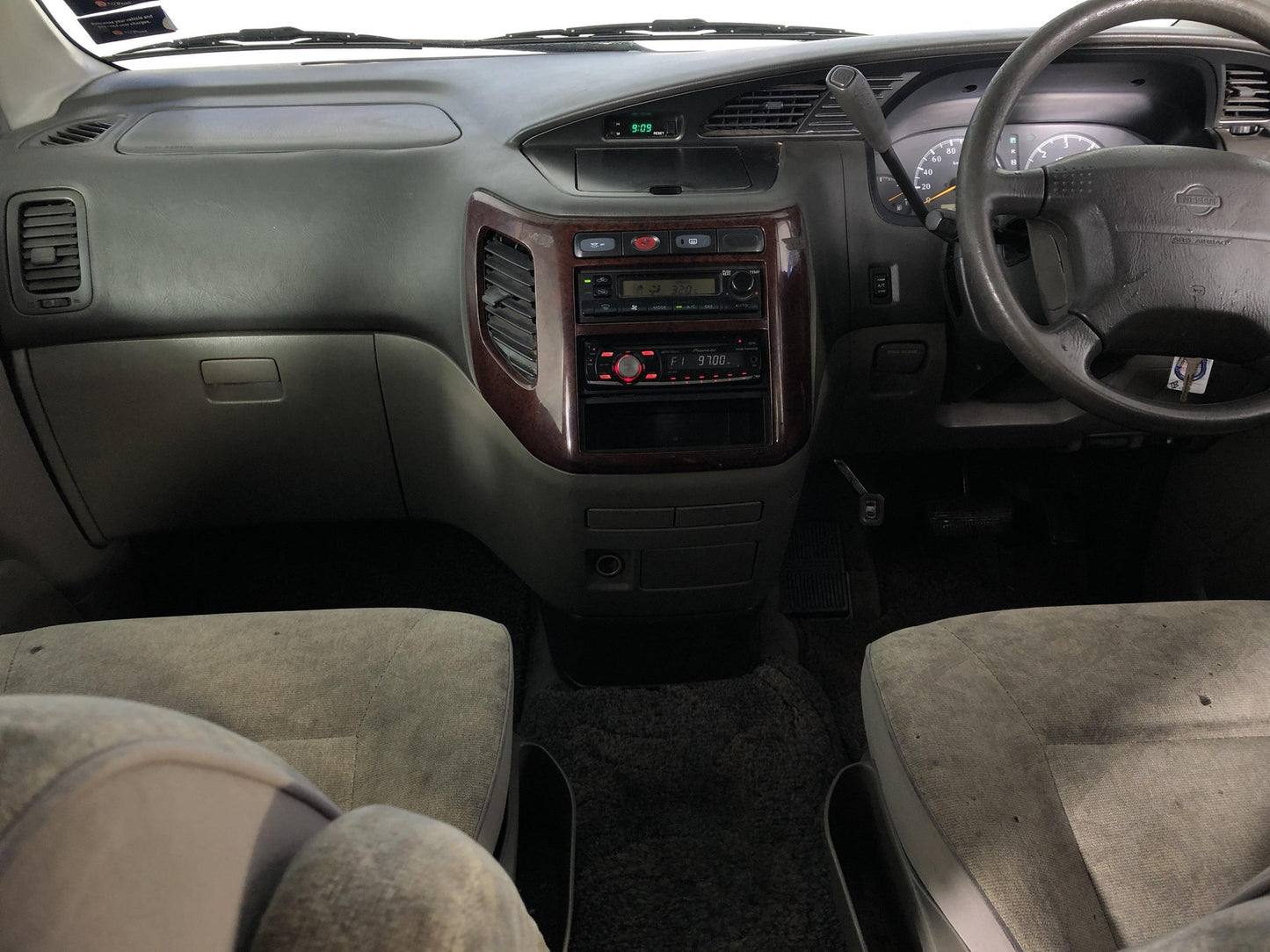 1999 Nissan Elgrand QD32 WRECKING FOR PARTS ONLY