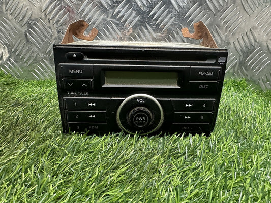 2000-2007 Nissan X-Trail T30- Radio CD Player PN: 28185 EB80A