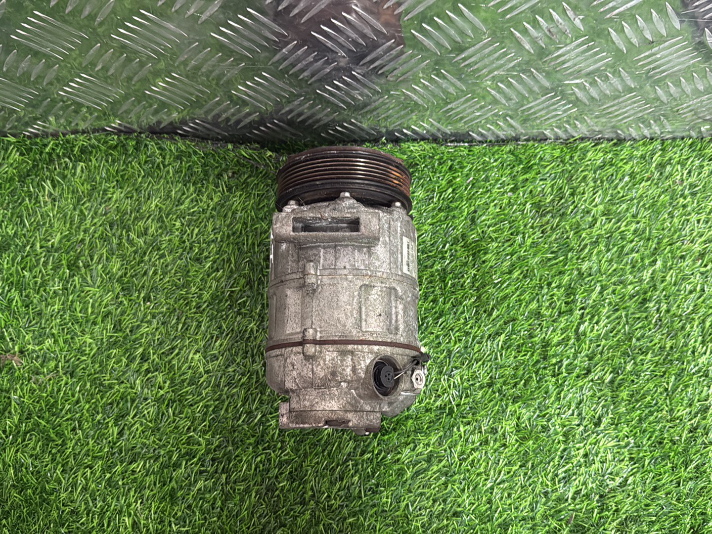 Nissan X-Trail A/C Compressor 92600 EN22A