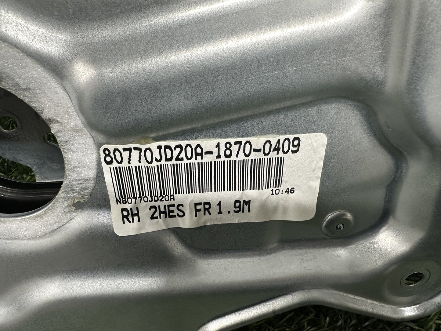 2010-2013 Nissan Qashqai J10- Right Front Door Regulator PN: (6 PIN)- 80770JD20A-1870-0409