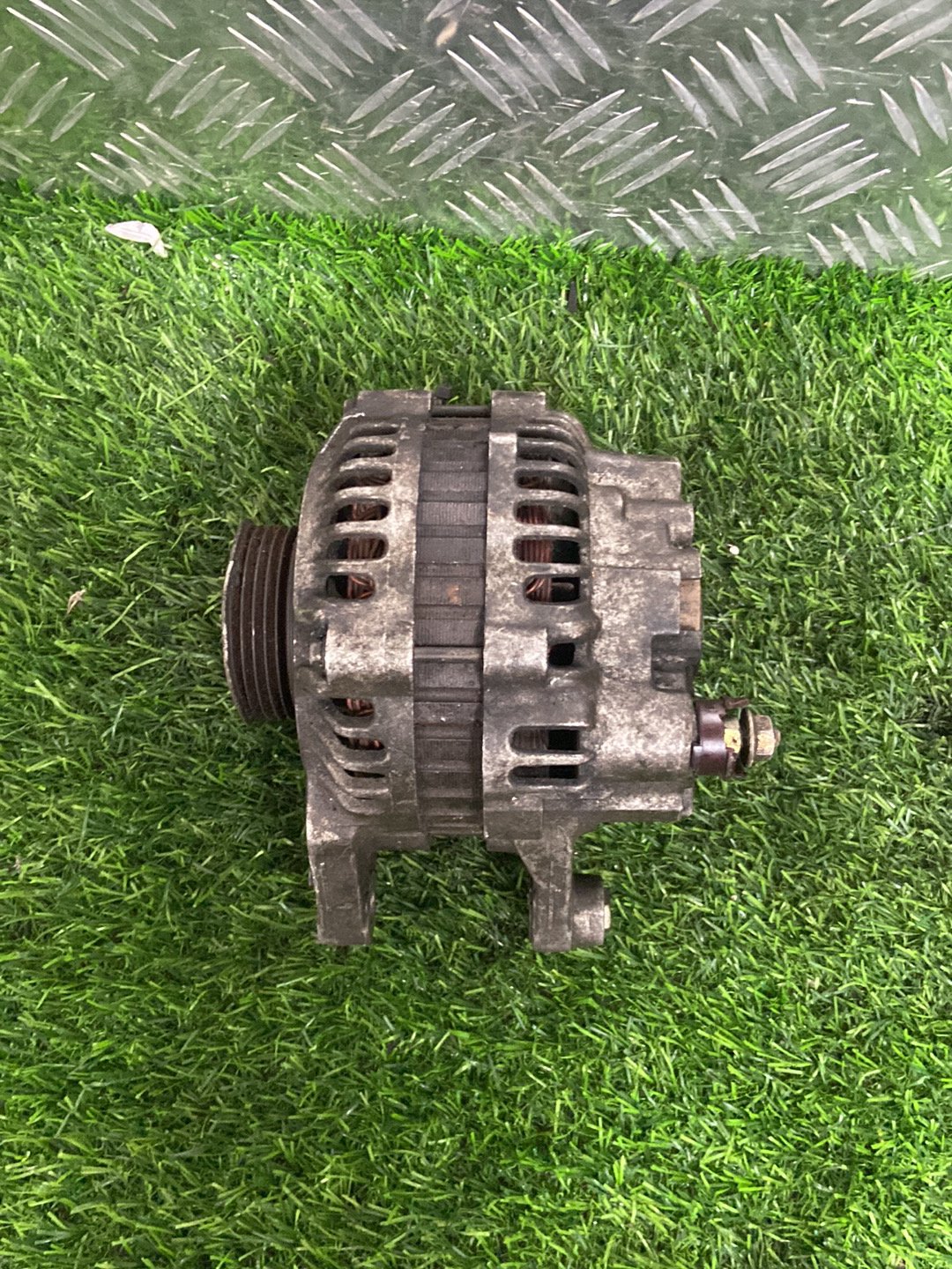 Mitsubishi Pajero Alternator MD303481