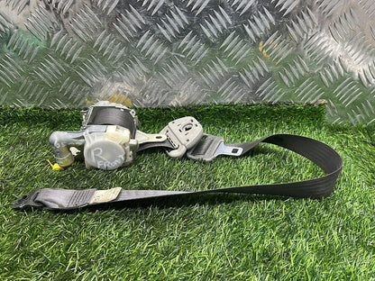 2004-2019 Toyota Hiace H200 - Right Front Seat Belt PN: 7M1470-P